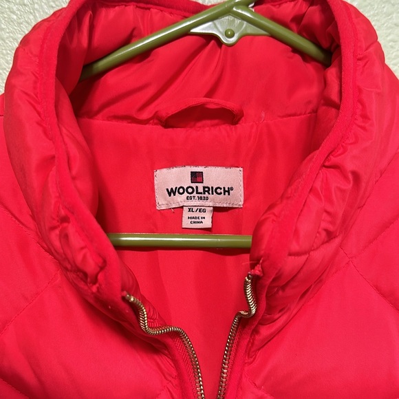 Women’s Woolrich Vest - Picture 2 of 6